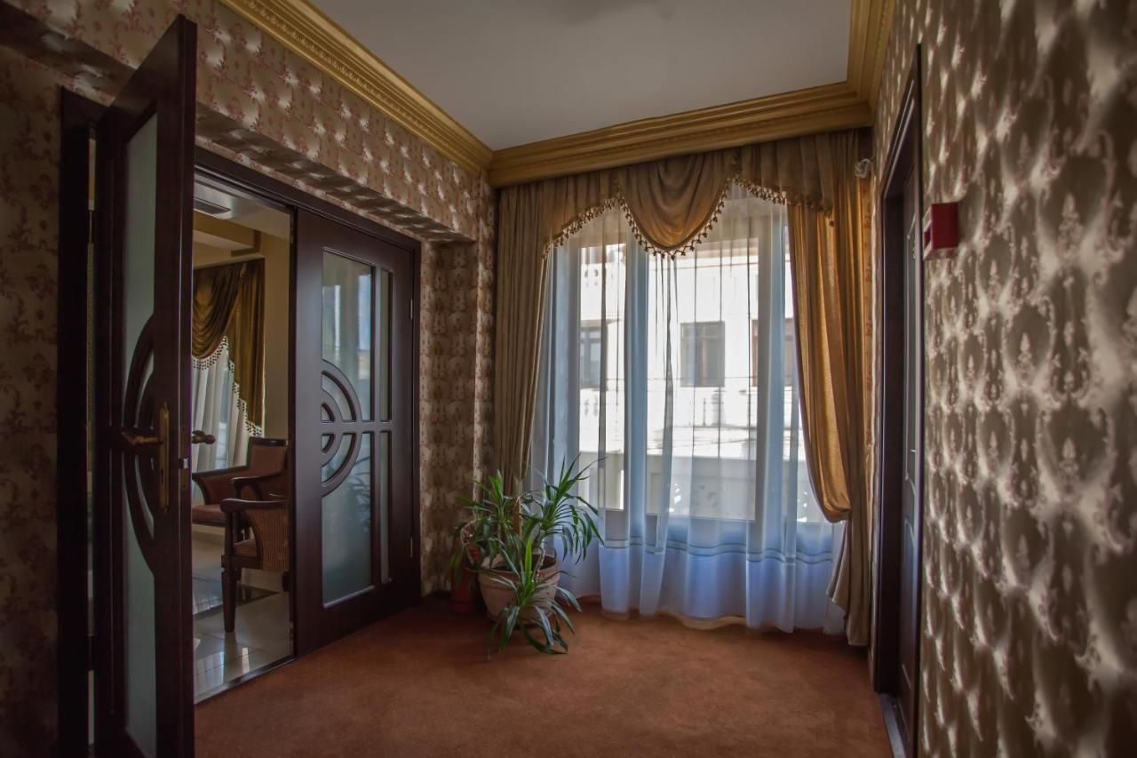 Отель Hotel Eden Яссы-16